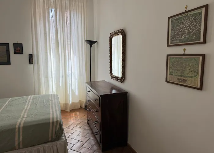 Borgo In Elegante Apartamento *