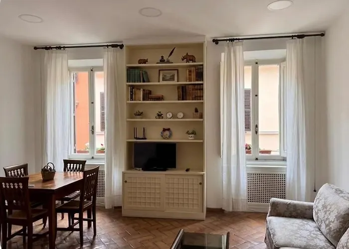 Borgo In Elegante Apartamento