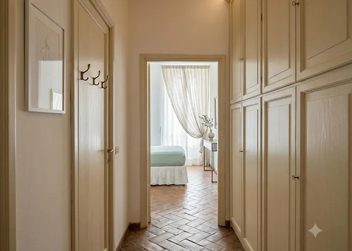 Borgo In Elegante Apartamento